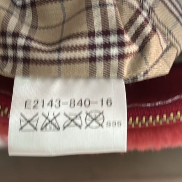 Burberry blue label burgundy shearling and leather 2 way handbag - Picture 11 of 15